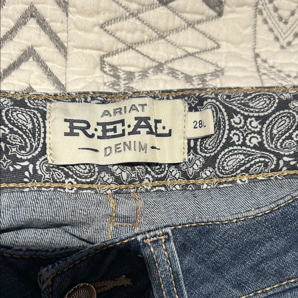 Ariat Women's Classic Blue Straight Leg Jeans - Picture 3 of 4